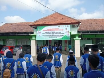 KaKan Kemenag Sampang Lepas Kontingen Porsadin Jatim