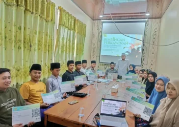 Dari Tepuk Sakinah hingga Sertifikat Bimwin, 14 Catin Antusias Ikuti Bimbingan di KUA Ketapang