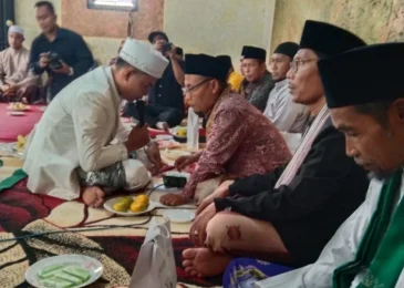 Mengabdi hingga Larut Malam, Kepala KUA Ketapang Layani Akad Nikah Warga