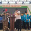 Kemenag Sampang Lepas Jalan Santai Madrasah, Gunung Rancak Jadi Lautan Peserta