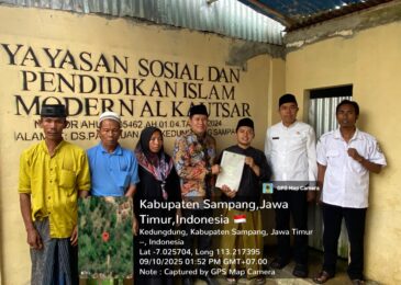 Dua Warga Pajeruan Wakafkan Tanah, KUA Kedungdung Terbitkan AIW