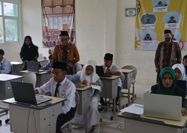 Ratusan Siswa Ikuti Olimpiade Madrasah di MTsN 1 Sampang