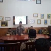 Sinergi Kemenag–Dispendukcapil Sampang, Nikah Sekaligus Dapat Tujuh Dokumen