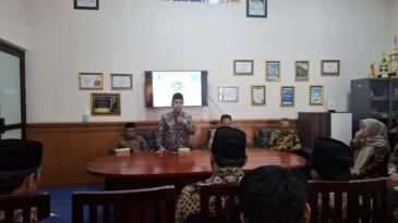 Sinergi Kemenag–Dispendukcapil Sampang, Nikah Sekaligus Dapat Tujuh Dokumen