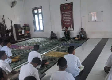 Kajian Nasoihul Ibad di Rutan Sampang, Penyuluh Agama KUA Karang Penang Ajak Warga Binaan Perbaiki Diri