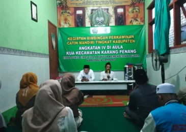 Bekal Sebelum Akad, KUA Karangpenang Gelar Bimbingan Perkawinan untuk Calon Pengantin