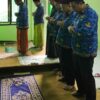Sholat Ghaib di KUA Sampang, Doa Tulus untuk Korban Tragedi Al-Khoziny