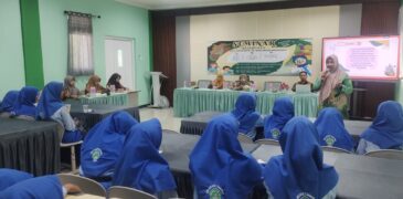 MTsN 1 Sampang Cetak Generasi Sehat Lewat Seminar “Pola Hidup Sehat di Madrasah”