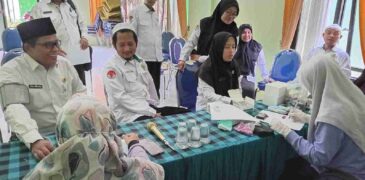 KUA Sampang Gandeng Puskesmas Kamoning, Pastikan ASN Sehat Demi Layanan Prima