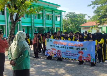 MTsN 1 Sampang Tanamkan Kesadaran Mitigasi Bencana Lewat Outing Class di BPBD