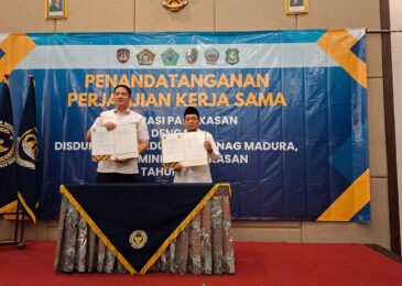 Kemenag Sampang dan Imigrasi Pamekasan Teken Kerja Sama Perkuat Layanan Haji dan Moderasi Beragama
