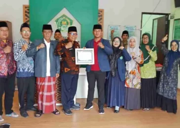 Tak Sekadar Magang, Dua Mahasiswa IAI NATA Temukan Arti Pengabdian di KUA Sampang